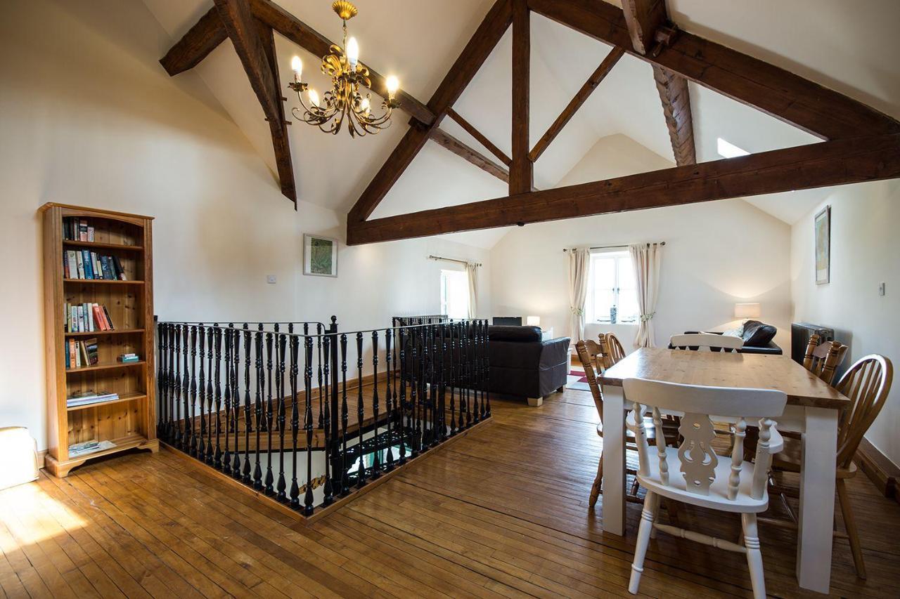 Exclusive Use Moor Grange Farm 13 Bedrooms Бакстон Экстерьер фото